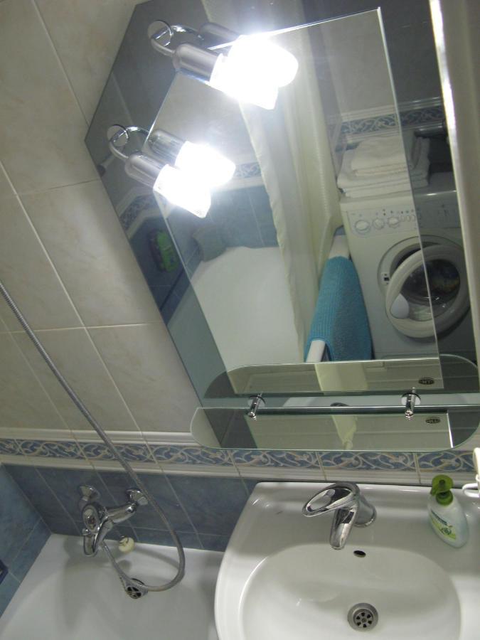 Victory Panorama Apartment เคียฟ ภายนอก รูปภาพ